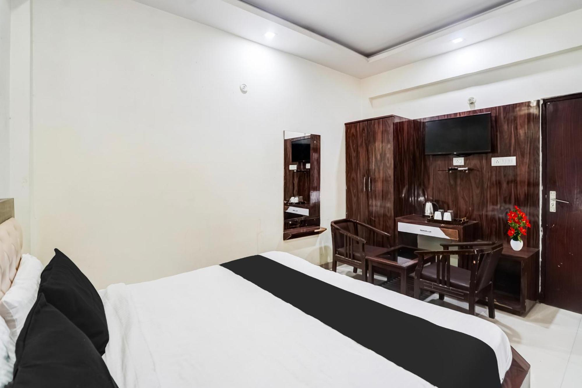 Super Hotel O Sgpgi Bijnaur Eksteriør billede
